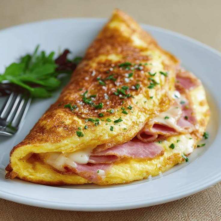 Omelette fromage et charcuterie
